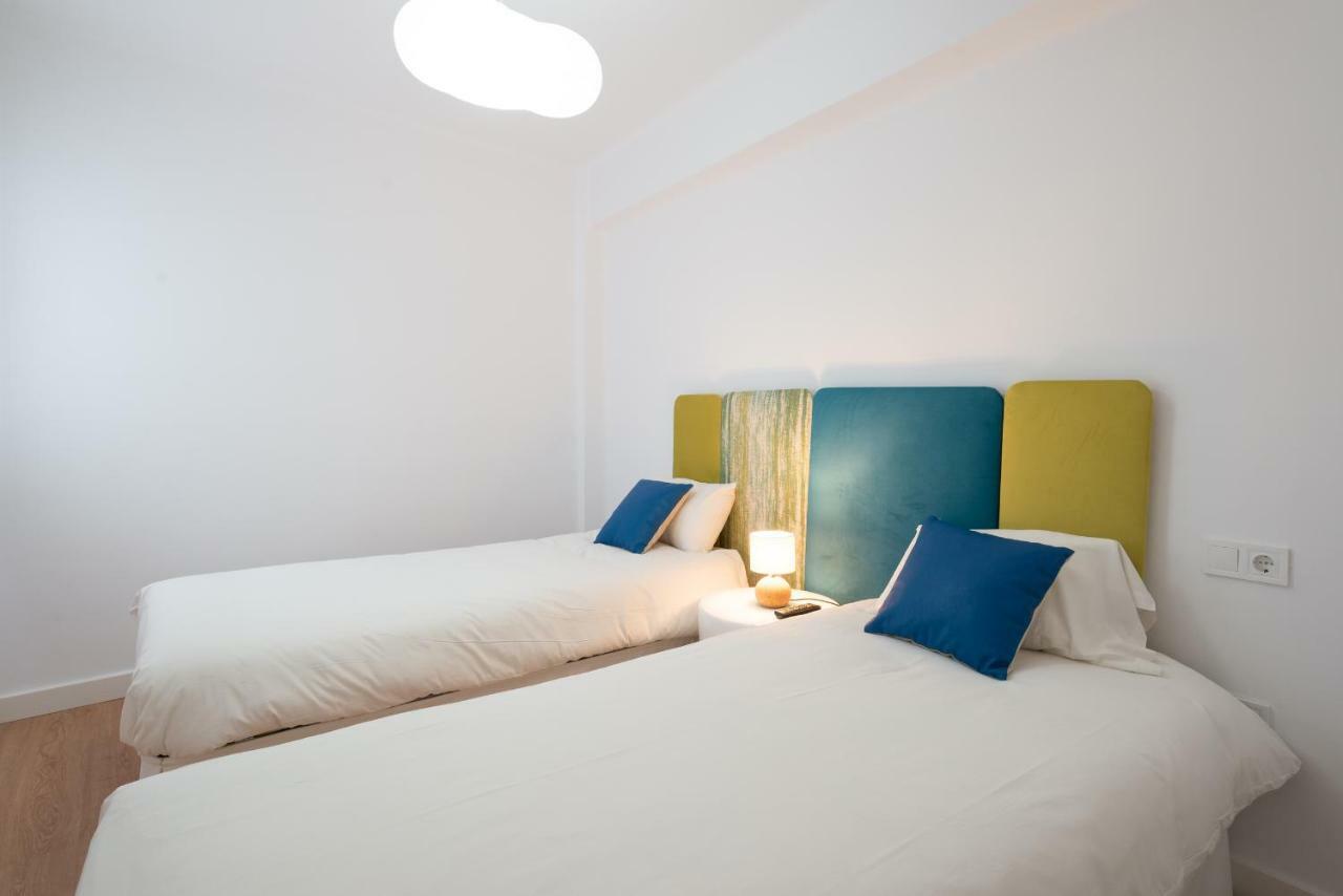 Centrico Apartamento 2 Dorm Малага Экстерьер фото